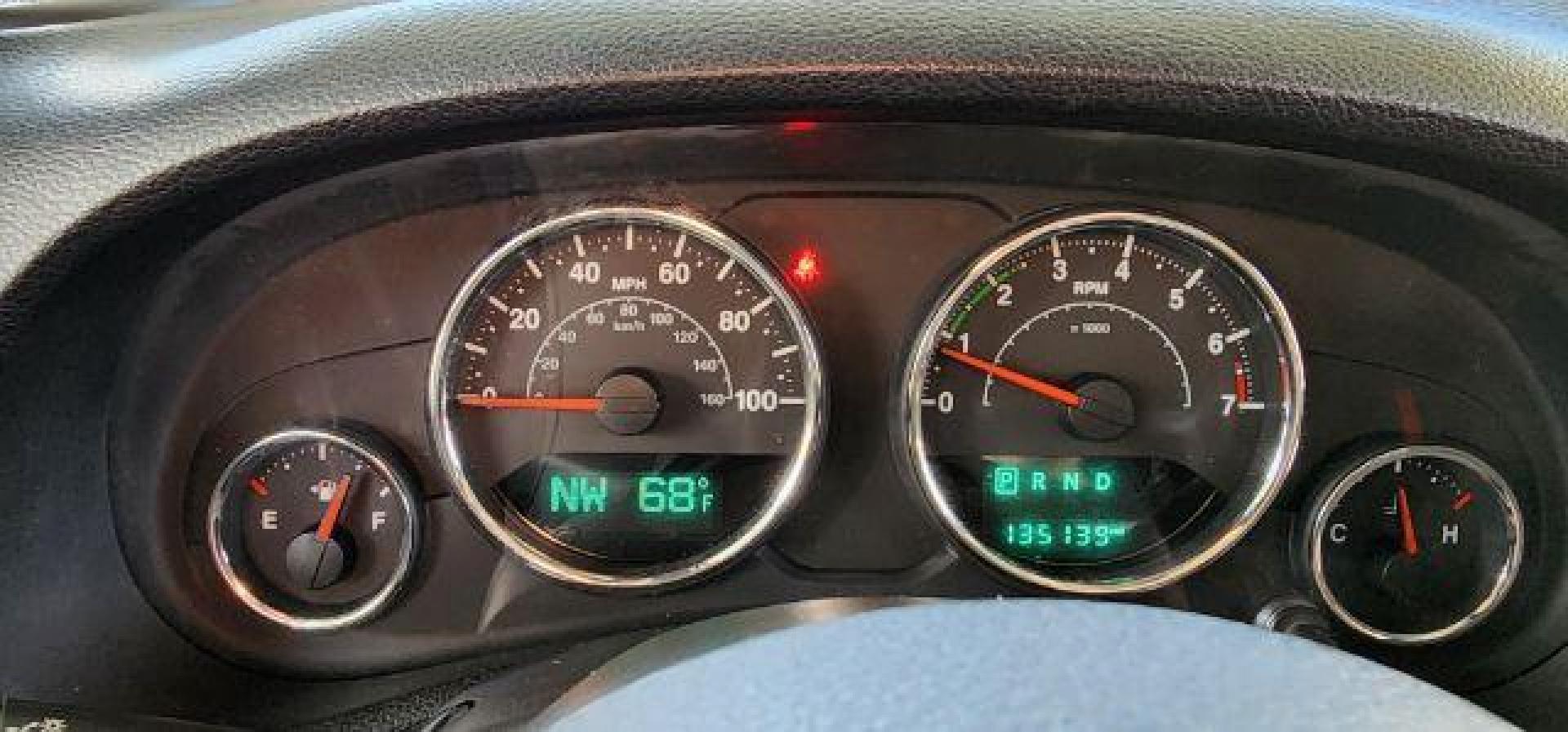 2018 BLUE /Cloth JEEP WRANGLER Unlimited Sahara 4 Door (1C4BJWEG2JL) with an 3.6L V6 engine, AT transmission, located at 353 S. Mineral St., Keyser, WV, 26726, (304) 788-7887, 39.436451, -78.981674 - Photo#5