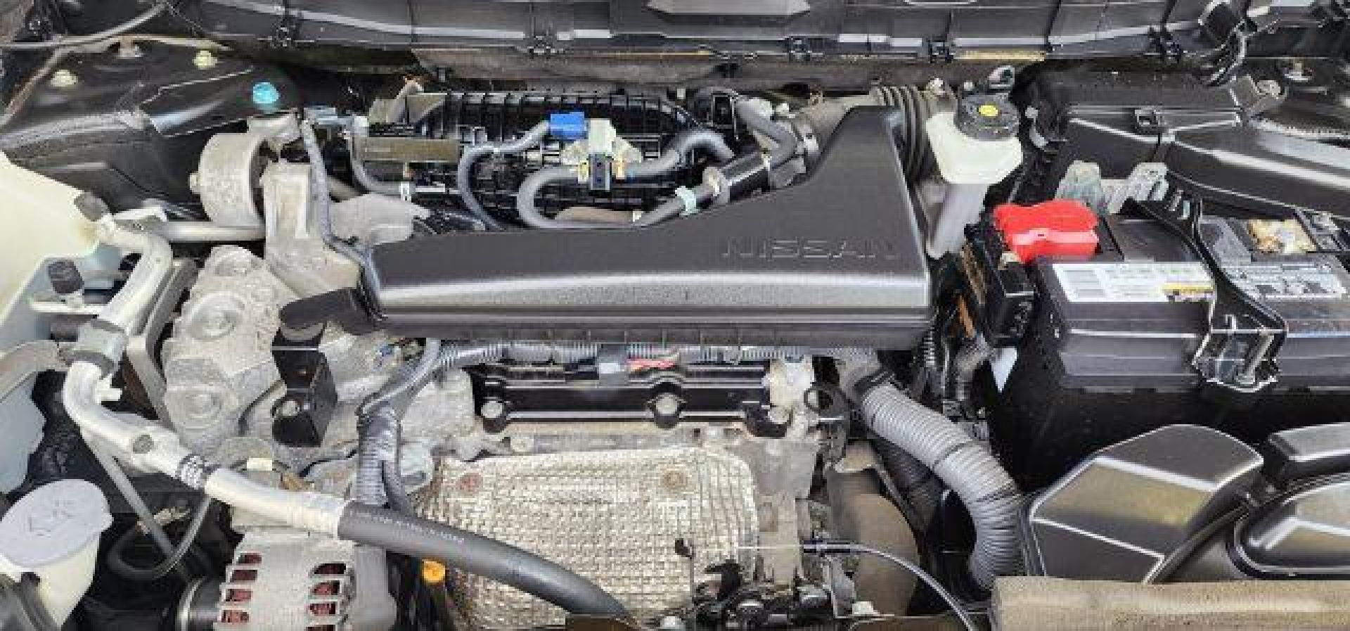 2019 GRAY /Charcoal Nissan Rogue SV (5N1AT2MV9KC) with an 2.5 L4 engine, CVT transmission, located at 353 S. Mineral St., Keyser, WV, 26726, (304) 788-7887, 39.436451, -78.981674 - FOR A BETTER PRICE CALL PAUL AT 301-268-8150 - Photo#15