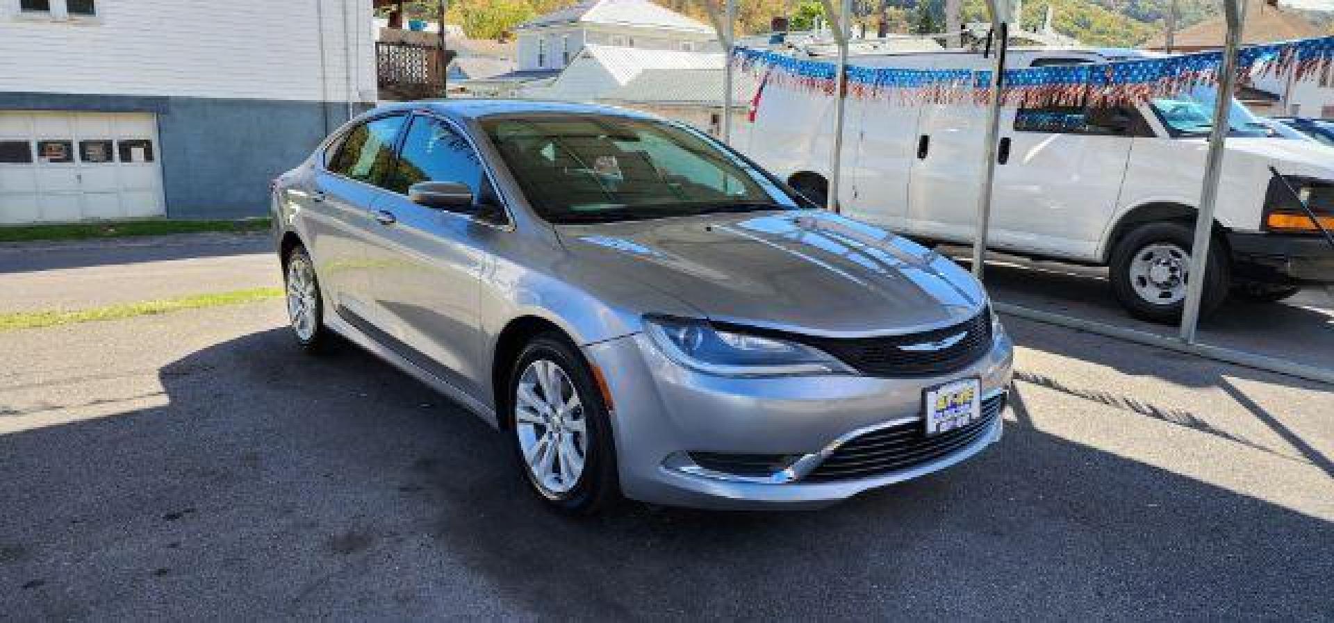2016 SILVER /Black Chrysler 200 Limited (1C3CCCAB3GN) with an 2.4L L4 engine, AT transmission, located at 353 S. Mineral St., Keyser, WV, 26726, (304) 788-7887, 39.436451, -78.981674 - Photo#14