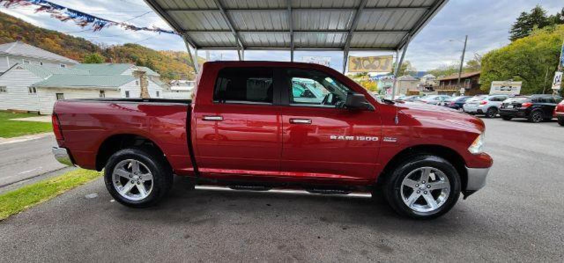 2012 RED /Medium Greystone/Dark Slate Ram 1500 SLT (1C6RD7LT9CS) with an 5.7 V8 engine, AT transmission, located at 353 S. Mineral St., Keyser, WV, 26726, (304) 788-7887, 39.436451, -78.981674 - Photo#12