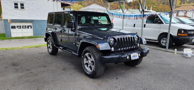 photo of 2017 Jeep Wrangler Unlimited Sahara 4x4