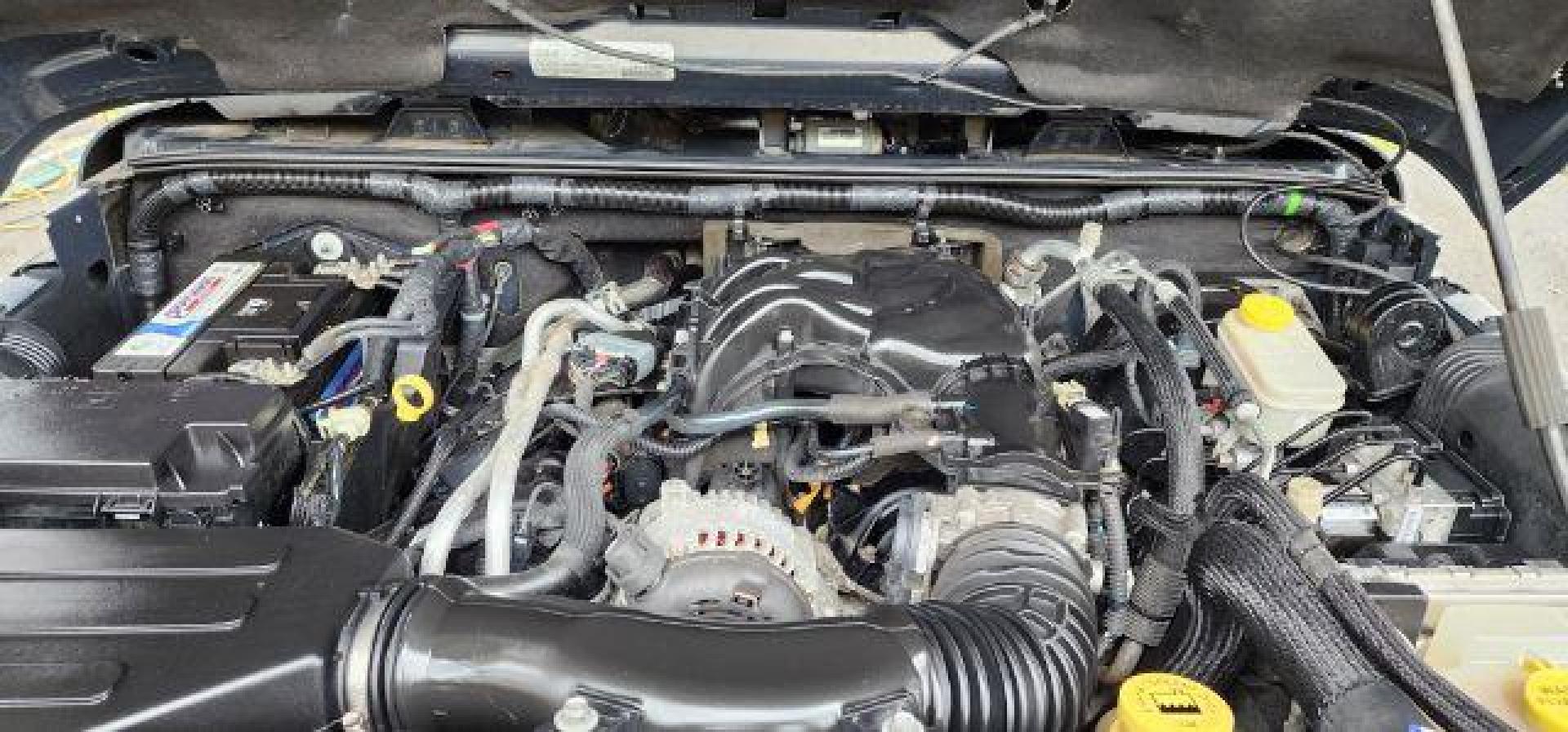 2017 GRAY /Black Jeep Wrangler Unlimited Sahara 4x4 (1C4BJWEG8HL) with an 3.6L V6 engine, 6 Speed transmission, located at 353 S. Mineral St., Keyser, WV, 26726, (304) 788-7887, 39.436451, -78.981674 - Photo#15