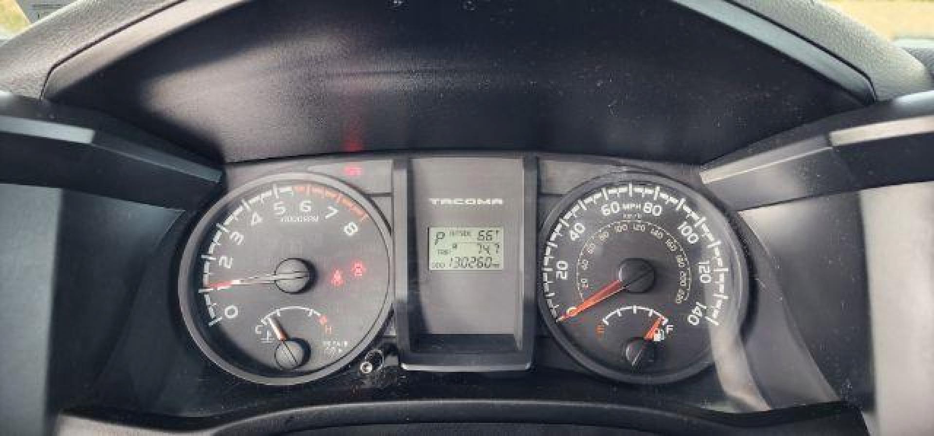 2016 GRAY /Cement Gray Toyota Tacoma SR Access Cab 4x4 (5TFSX5ENXGX) with an 2.7 L4 engine, AT transmission, located at 353 S. Mineral St., Keyser, WV, 26726, (304) 788-7887, 39.436451, -78.981674 - Photo#6