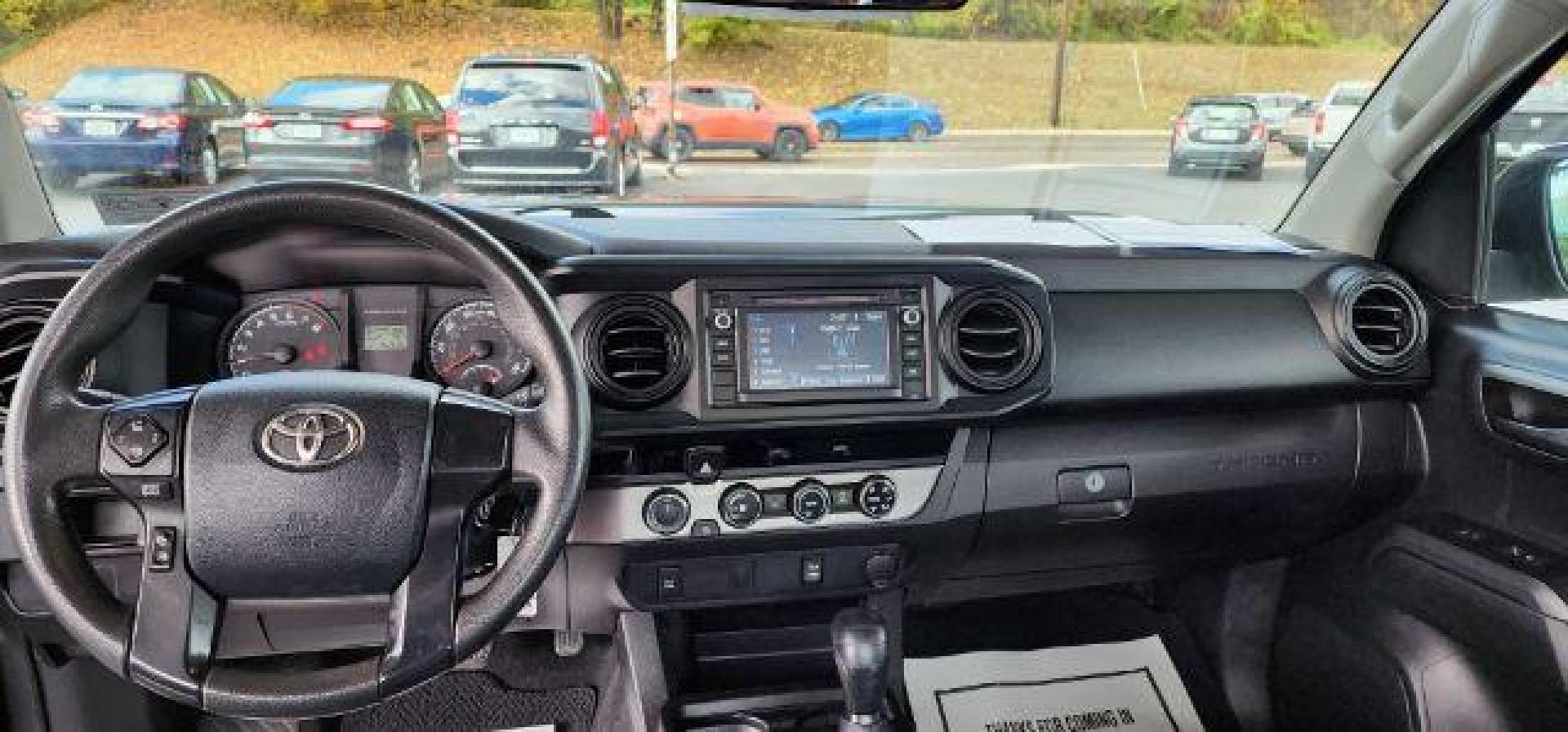 2016 GRAY /Cement Gray Toyota Tacoma SR Access Cab 4x4 (5TFSX5ENXGX) with an 2.7 L4 engine, AT transmission, located at 353 S. Mineral St., Keyser, WV, 26726, (304) 788-7887, 39.436451, -78.981674 - Photo#7