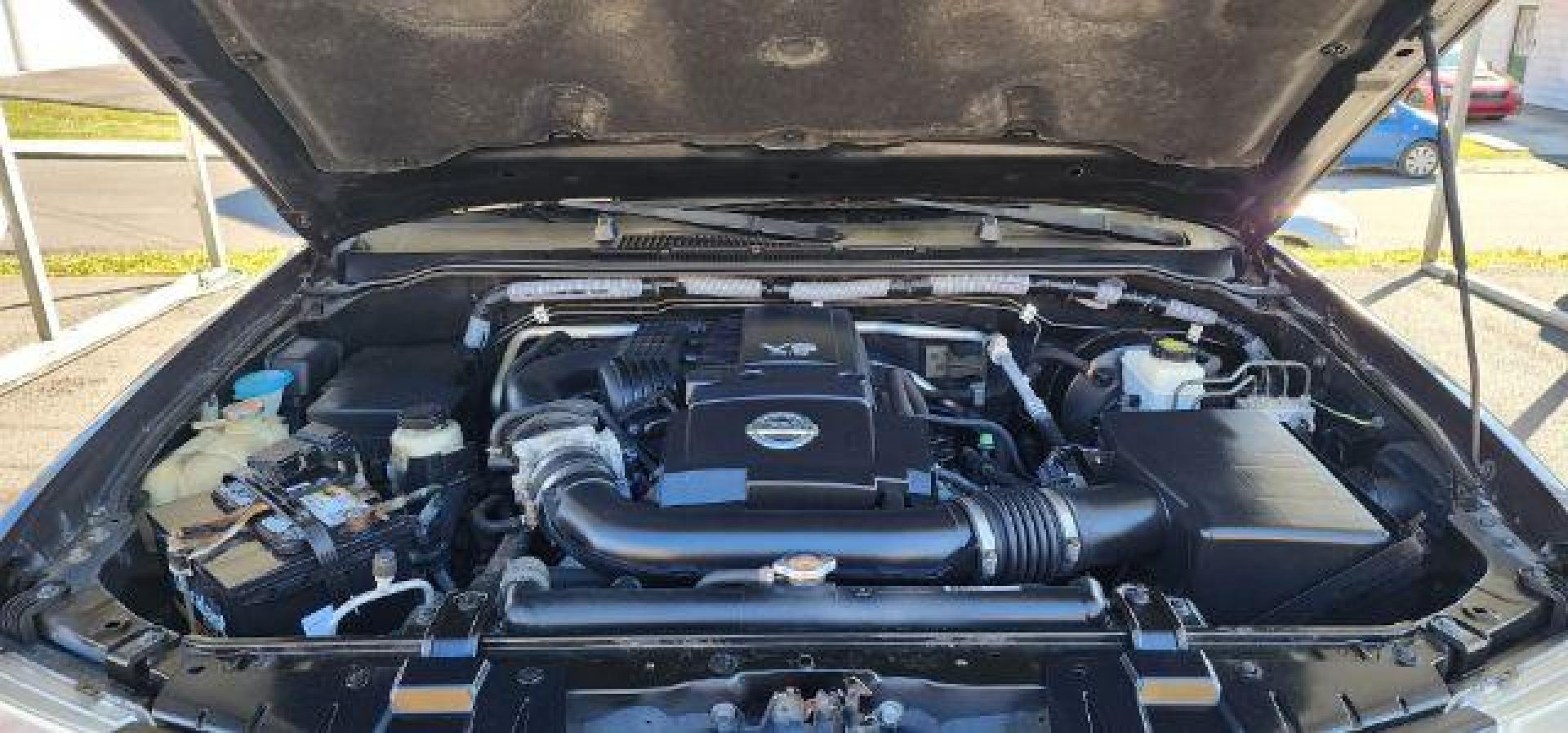 2012 BLACK /Charcoal, cloth Nissan Frontier PRO-4X (1N6AD0CWXCC) with an 4.0 V6 engine, 6 Speed transmission, located at 353 S. Mineral St., Keyser, WV, 26726, (304) 788-7887, 39.436451, -78.981674 - Photo#14