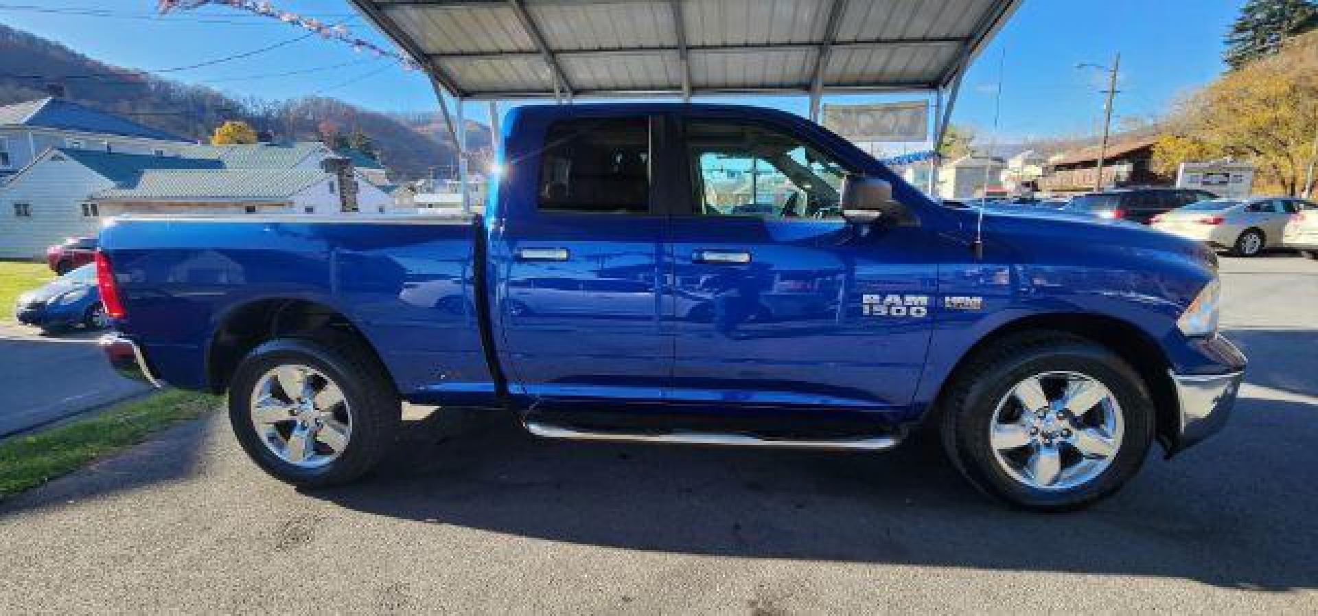 2017 BLUE /Diesel Gray/Black Ram 1500 Big Horn Quad Cab 4x4 6'4 Box (1C6RR7GT2HS) with an 5.7 V8 HEMI engine, AT transmission, located at 353 S. Mineral St., Keyser, WV, 26726, (304) 788-7887, 39.436451, -78.981674 - Photo#12