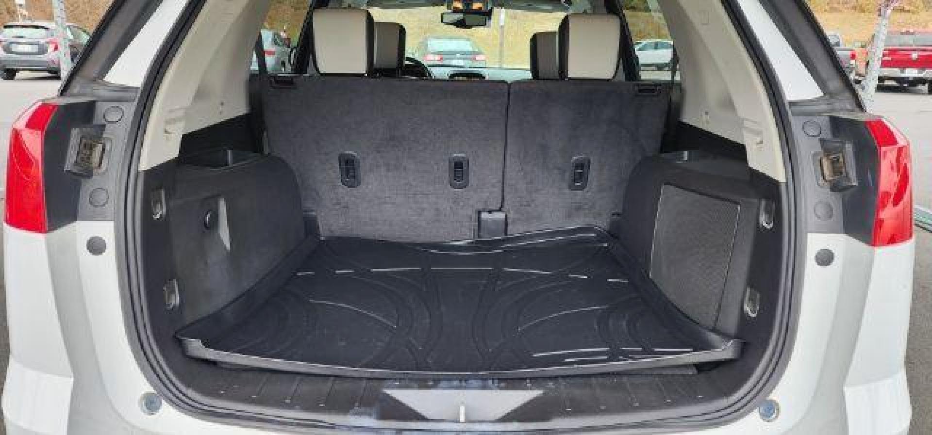 2015 WHITE /Light Titanium GMC Terrain SLT-2 (2GKFLYE30F6) with an 3.6L V6 engine, AT transmission, located at 353 S. Mineral St., Keyser, WV, 26726, (304) 788-7887, 39.436451, -78.981674 - Photo#10