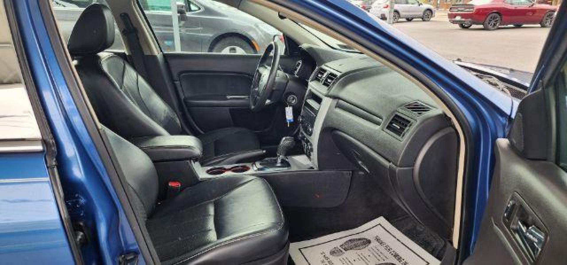 2010 BLUE /Dark Charcoal Mercury Milan Premier (3MEHM0JA9AR) with an 2.5 L4 engine, AT transmission, located at 353 S. Mineral St., Keyser, WV, 26726, (304) 788-7887, 39.436451, -78.981674 - Photo#14