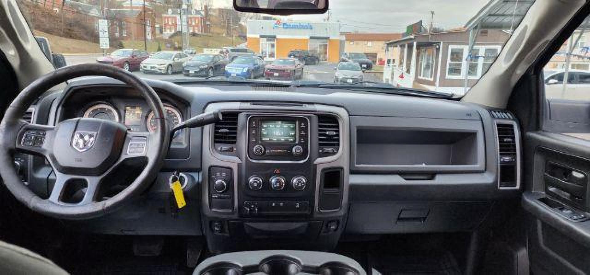 2016 WHITE /Diesel Gray/Black Ram 2500 Tradesman (3C6UR5HJ6GG) with an 6.4 HEMI V8 engine, AT transmission, located at 353 S. Mineral St., Keyser, WV, 26726, (304) 788-7887, 39.436451, -78.981674 - Photo#6