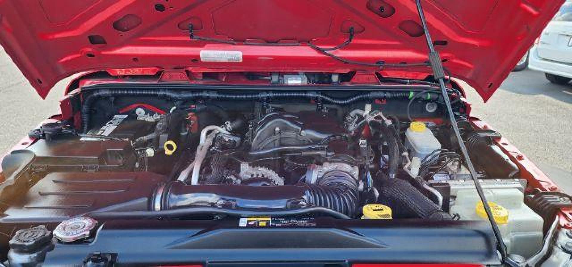 2018 RED /Black Jeep Wrangler JK Unlimited Sport 4x4 (1C4BJWDG4JL) with an 3.6L V6 engine, 6 sp transmission, located at 353 S. Mineral St., Keyser, WV, 26726, (304) 788-7887, 39.436451, -78.981674 - Photo#15