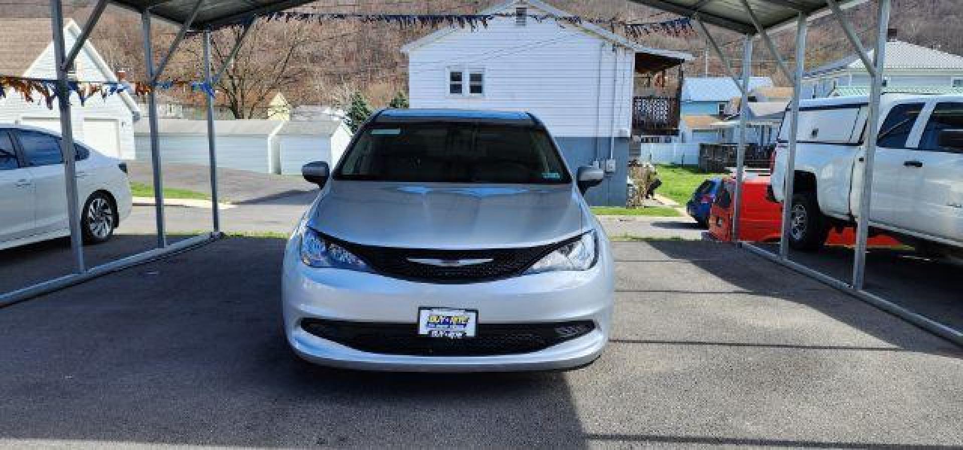 2022 SILVER /Black/Alloy/Black Chrysler Voyager LX (2C4RC1CG2NR) with an 3.6L V6 engine, AT transmission, located at 353 S. Mineral St., Keyser, WV, 26726, (304) 788-7887, 39.436451, -78.981674 - Photo#1