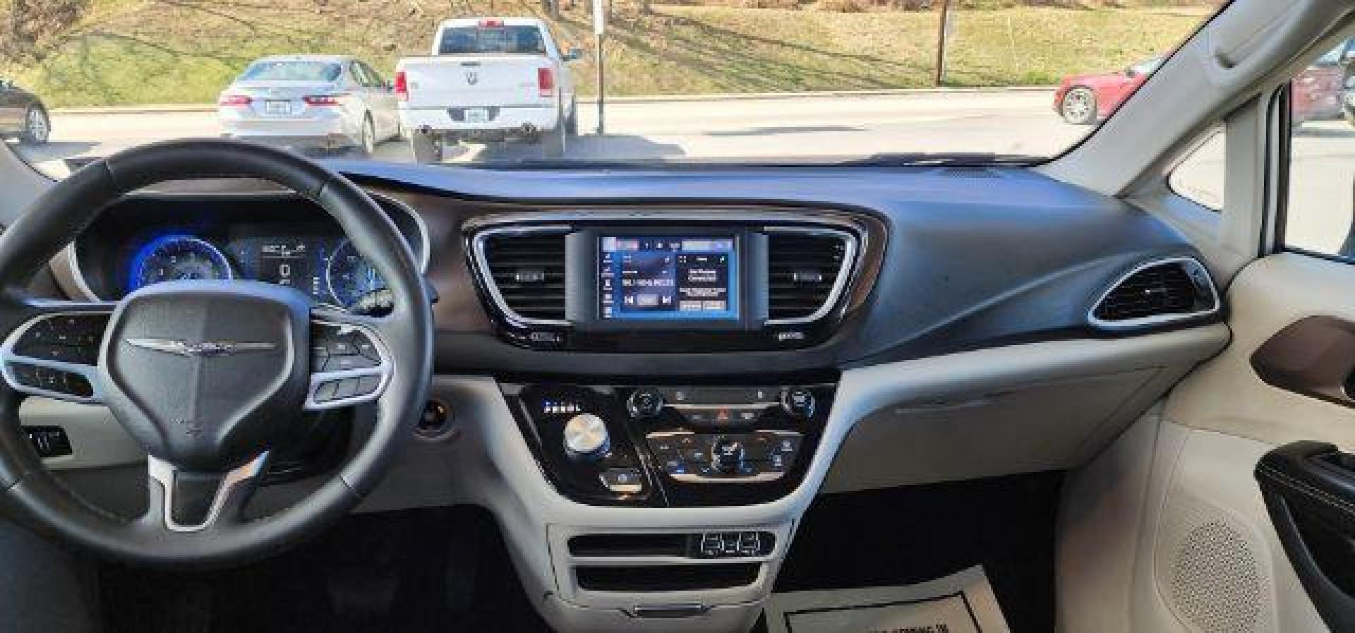 2022 SILVER /Black/Alloy/Black Chrysler Voyager LX (2C4RC1CG2NR) with an 3.6L V6 engine, AT transmission, located at 353 S. Mineral St., Keyser, WV, 26726, (304) 788-7887, 39.436451, -78.981674 - Photo#6