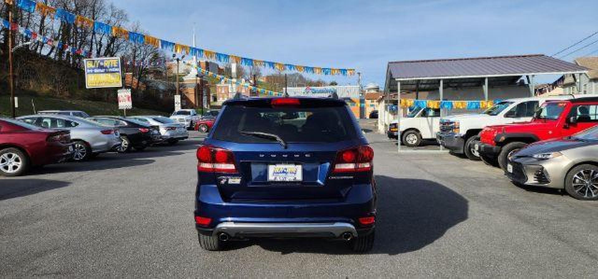 2018 BLUE /Black Dodge Journey Crossroad AWD (3C4PDDGG3JT) with an 3.6L V6 engine, AT transmission, located at 353 S. Mineral St., Keyser, WV, 26726, (304) 788-7887, 39.436451, -78.981674 - Photo#10