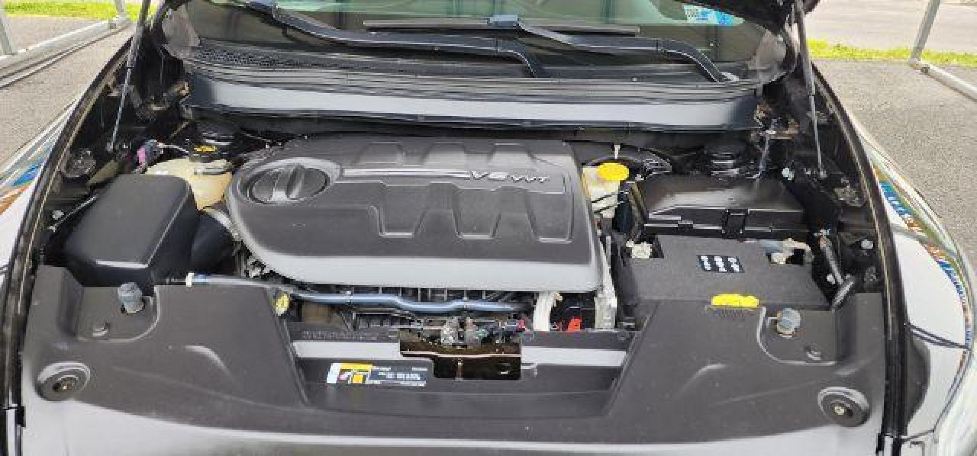 2017 BLACK /Black Jeep Cherokee Sport (1C4PJMAS0HW) with an 3.2L V6 engine, AT transmission, located at 353 S. Mineral St., Keyser, WV, 26726, (304) 788-7887, 39.436451, -78.981674 - Photo#15