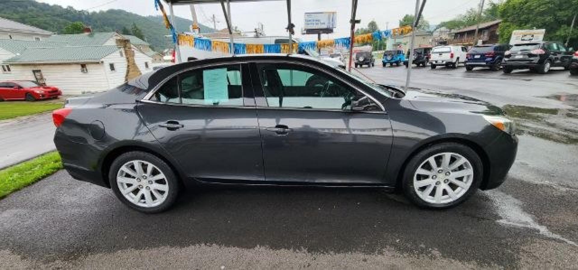 2014 GRAY /Jet Black Chevrolet Malibu 2LT (1G11E5SL5EF) with an 2.5 L4 engine, AT transmission, located at 353 S. Mineral St., Keyser, WV, 26726, (304) 788-7887, 39.436451, -78.981674- Photo#12