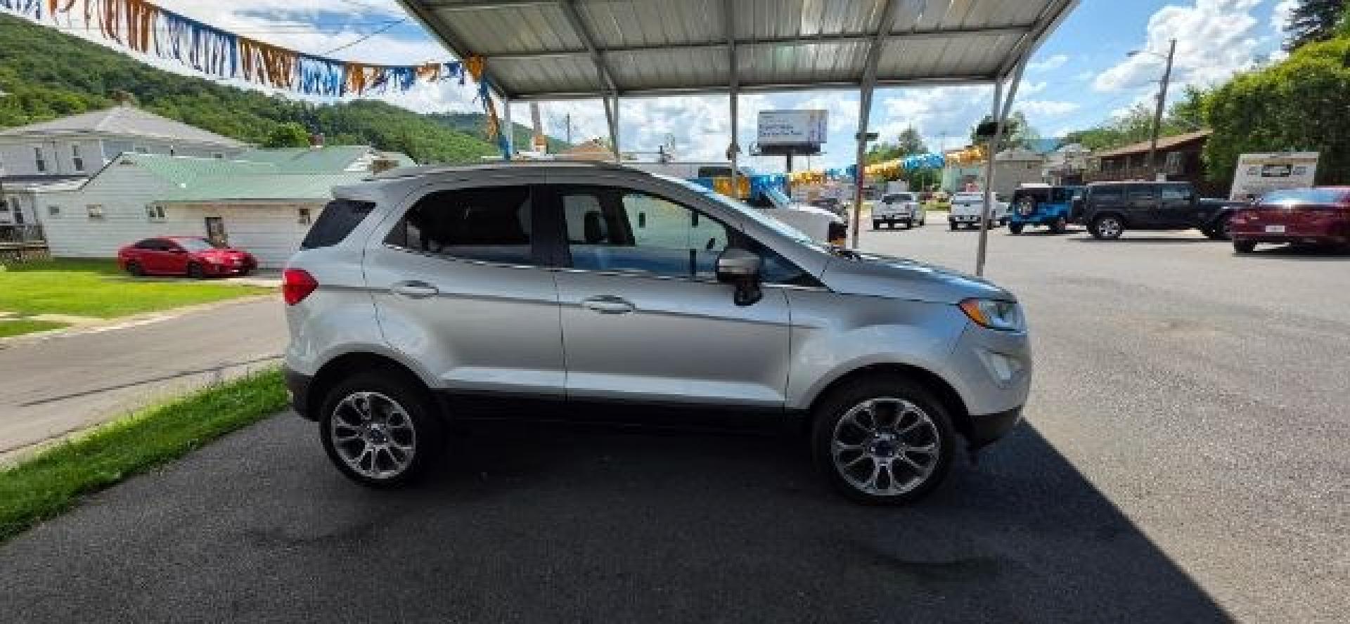 2018 SILVER /Ebony Black Ford EcoSport Titanium (MAJ6P1WL1JC) with an 2.0L engine, CVT transmission, located at 353 S. Mineral St., Keyser, WV, 26726, (304) 788-7887, 39.436451, -78.981674- Photo#11