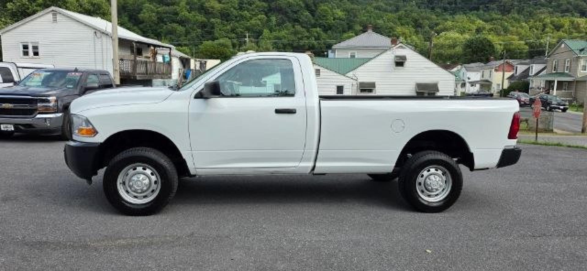 2012 WHITE /Medium Greystone/Dark Slate Ram 2500 ST (3C6LD5AT6CG) with an 5.7L V8 engine, AT transmission, located at 353 S. Mineral St., Keyser, WV, 26726, (304) 788-7887, 39.436451, -78.981674- Photo#3