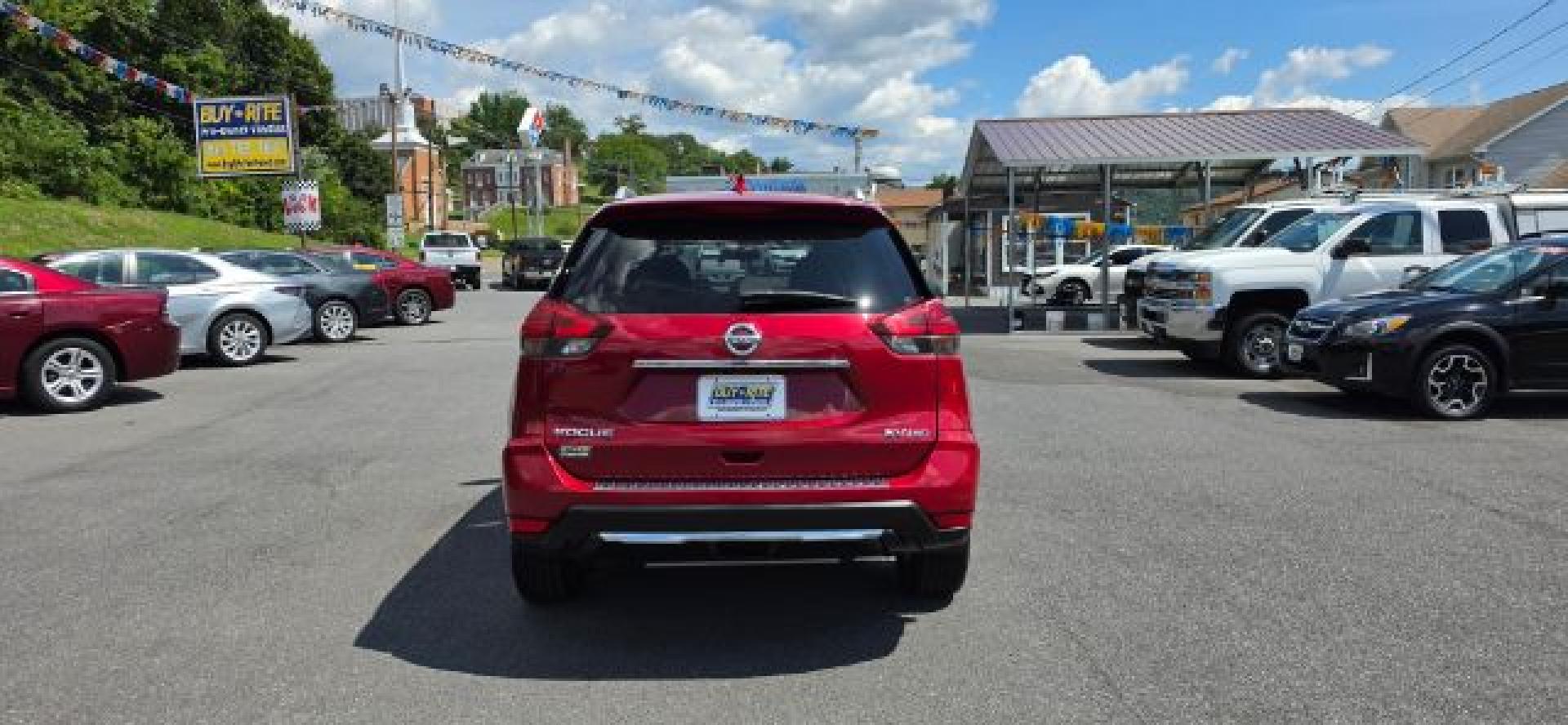 2017 Red /Charcoal, cloth Nissan Rogue SV AWD (JN8AT2MV4HW) with an 2.5L I4 engine, AT transmission, located at 353 S. Mineral St., Keyser, WV, 26726, (304) 788-7887, 39.436451, -78.981674- Photo#9