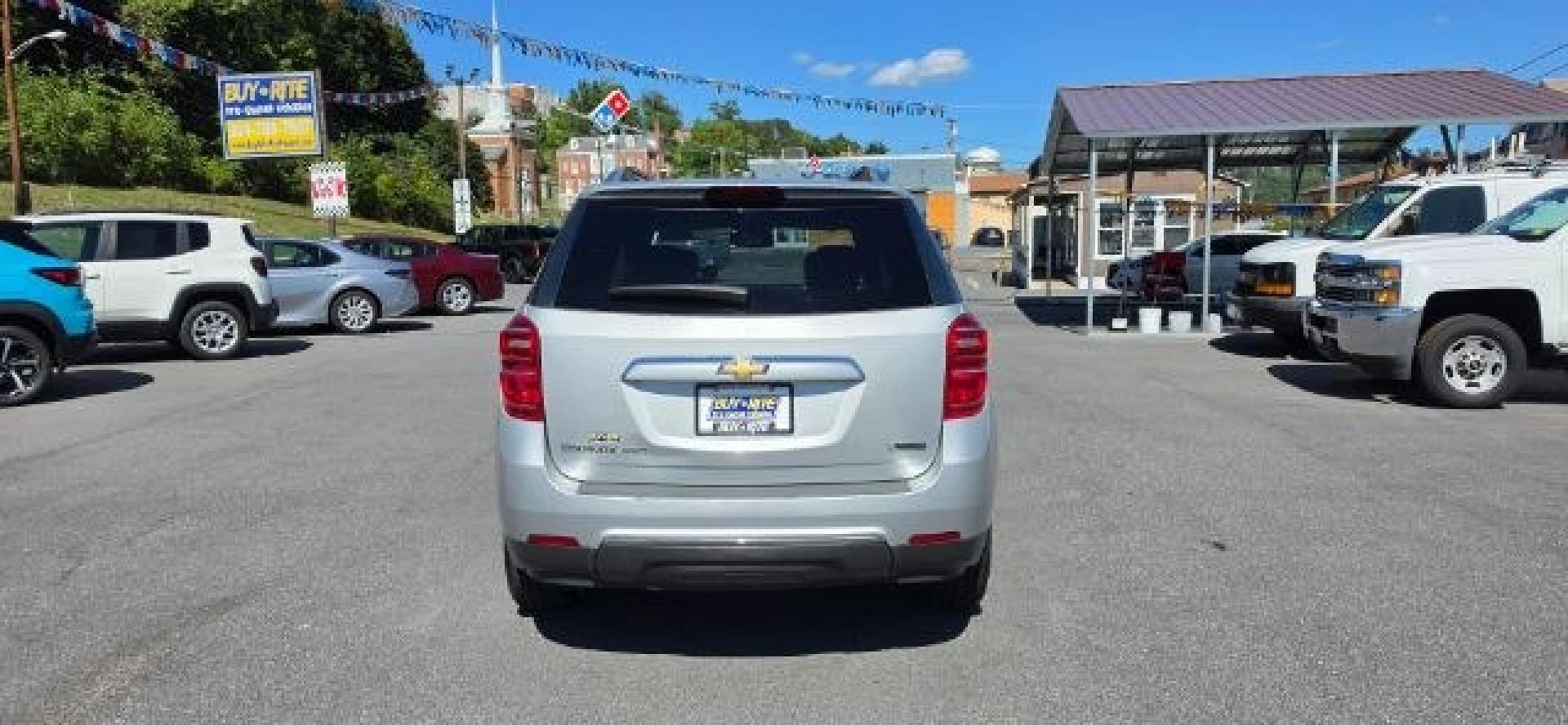2017 Silver /Jet Black Chevrolet Equinox Premier (2GNFLGEK1H6) with an 2.4L I4 engine, AT transmission, located at 353 S. Mineral St., Keyser, WV, 26726, (304) 788-7887, 39.436451, -78.981674- Photo#9
