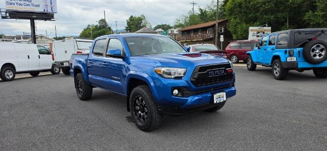 photo of 2017 Toyota Tacoma TRD Sport