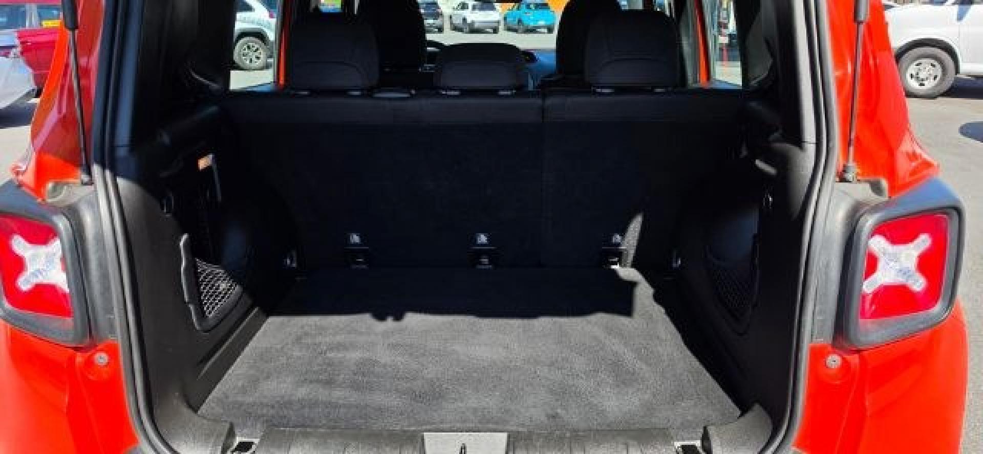 2018 ORANGE /Black Jeep Renegade Sport 4x4 (ZACCJBAB0JP) with an 2.4L L4 engine, AT transmission, located at 353 S. Mineral St., Keyser, WV, 26726, (304) 788-7887, 39.436451, -78.981674- Photo#10