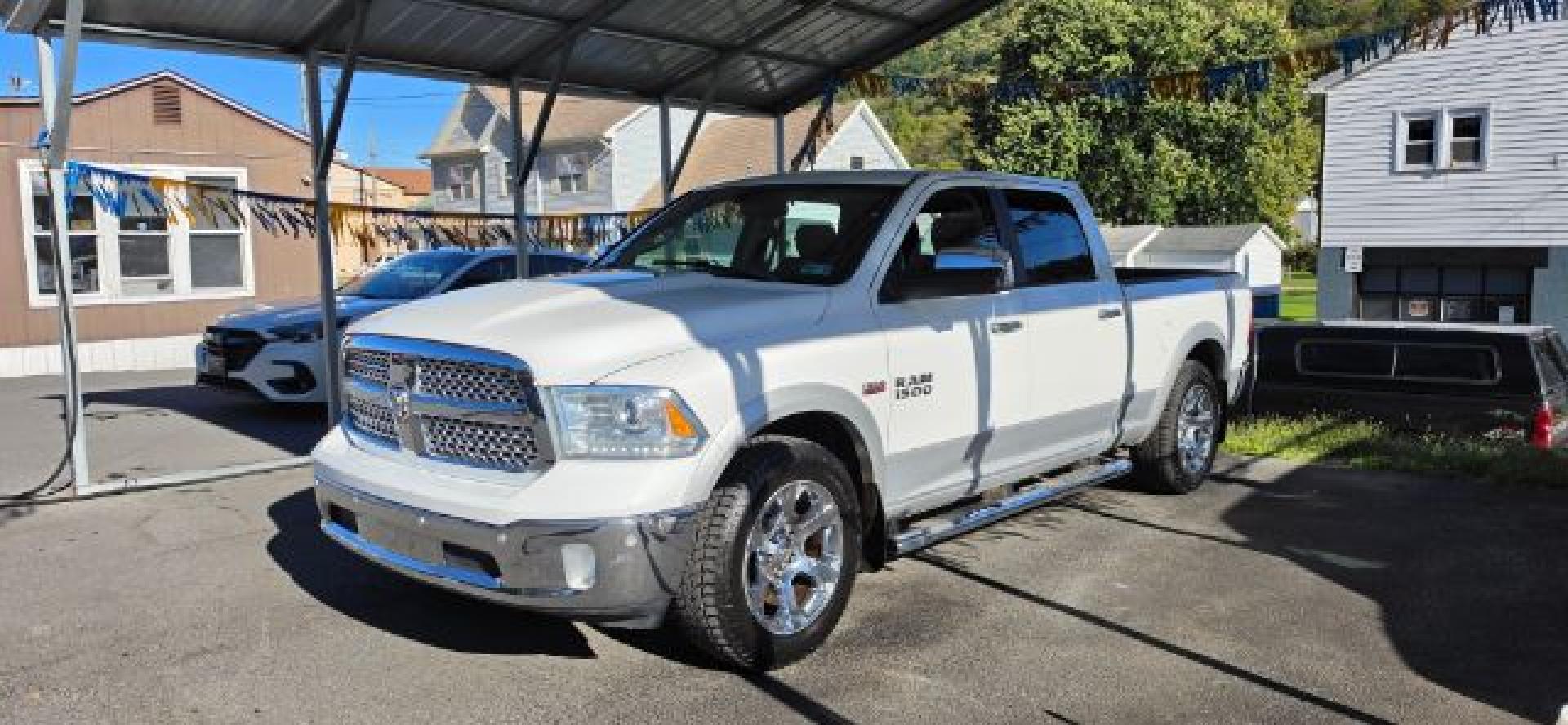 2014 WHITE /Black Ram 1500 Laramie (1C6RR7VT1ES) with an 5.7 V8 HEMI engine, AT transmission, located at 353 S. Mineral St., Keyser, WV, 26726, (304) 788-7887, 39.436451, -78.981674- Photo#2