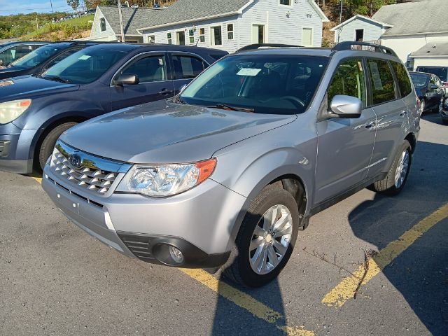 photo of 2012 Subaru Forester 2.5X Limited