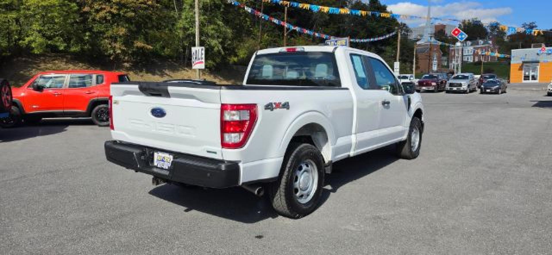 2022 WHITE /Black w/Medium Dark Slate Ford F-150 XL (1FTEX1EP3NK) with an 2.7L V6 engine, AT transmission, located at 353 S. Mineral St., Keyser, WV, 26726, (304) 788-7887, 39.436451, -78.981674- Photo#10